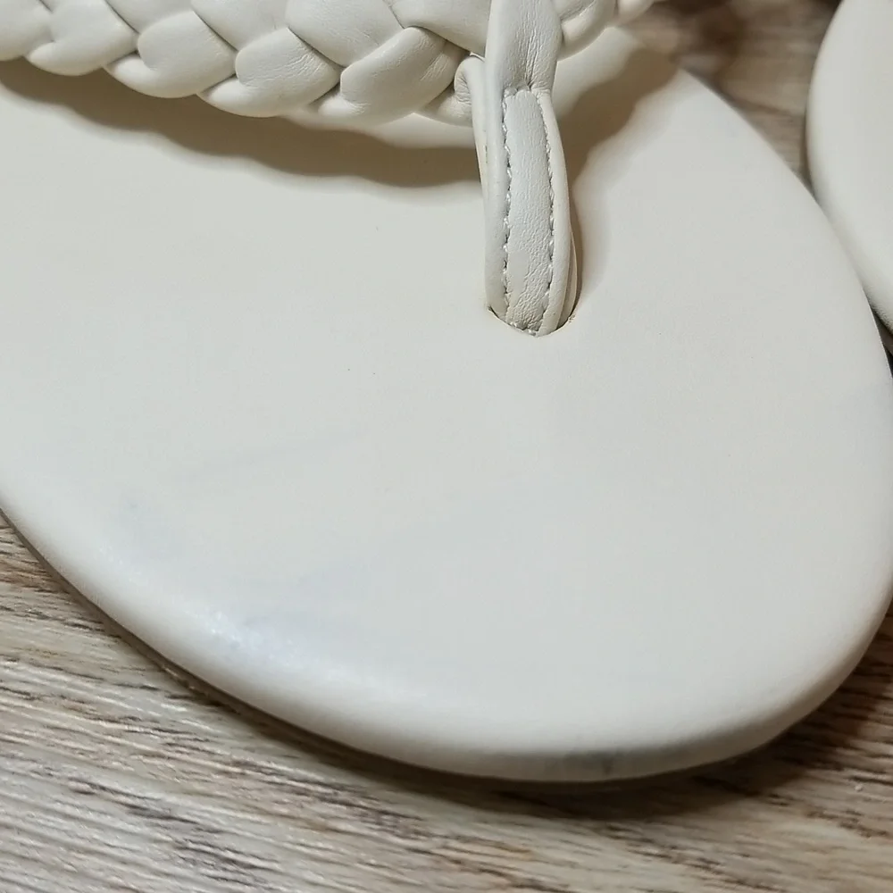 Tahari Tilla Sandal - Picture 4 of 12